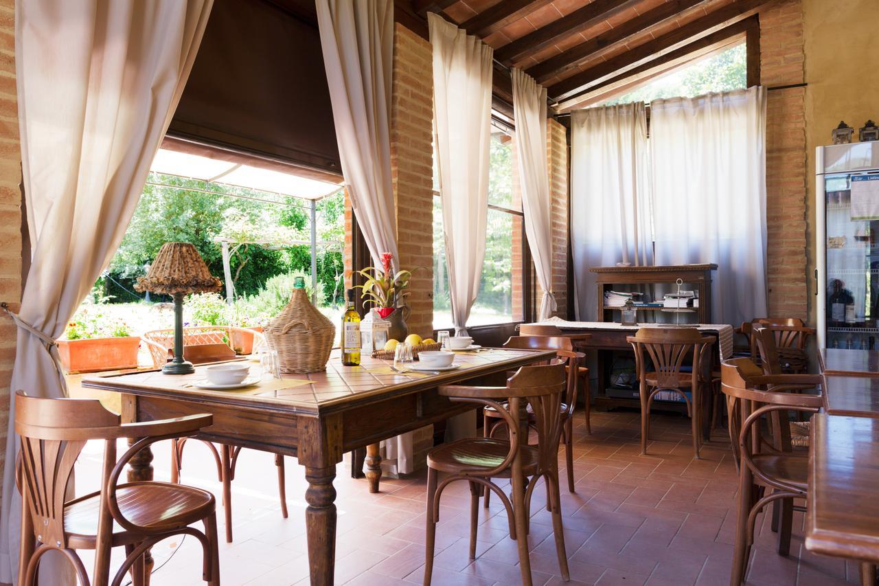Agriturismo Santa Caterina 切奇纳谷新堡 外观 照片